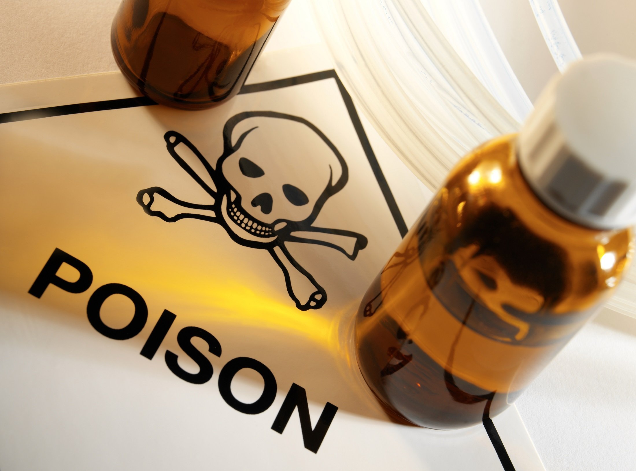 using-poisons-and-solvents-in-the-workplace